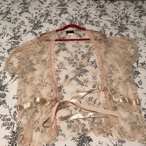 Torrid lace Jacket/Kimono